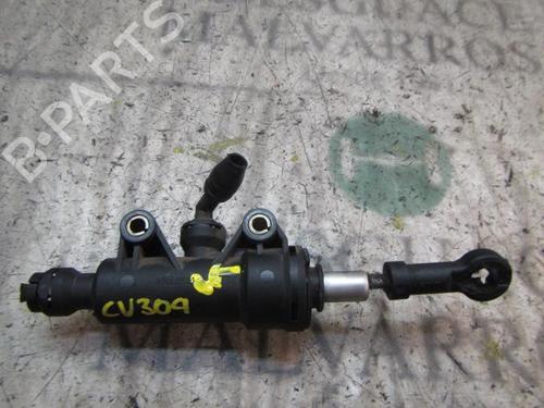 Used Clutch slave cylinder Clutch slave cylinder FIAT ULYSSE (179_) 2.2 JTD (128 hp) 14276038 14276038