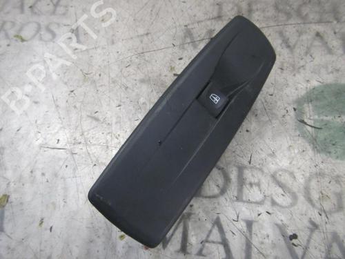 Used Right front window switch Right front window switch RENAULT MEGANE III Hatchback (BZ0/1_, B3_) 1.5 dCi (BZ0C) (90 hp) 3848787 3848787