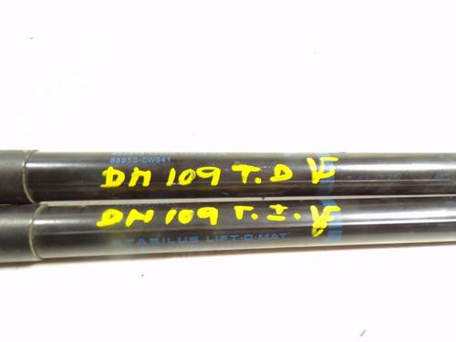 Tailgate lift support TOYOTA YARIS (_P13_) 1.3 (NSP130_, NSP130) | BP14286082C138 