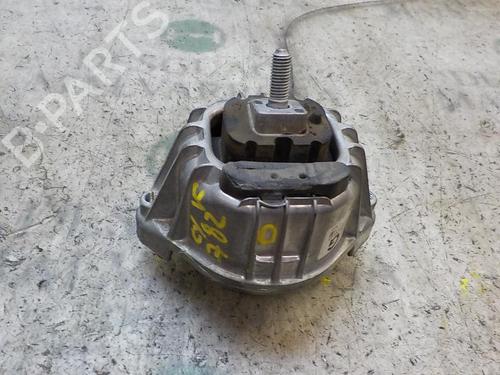 Used Engine mount Engine mount BMW 3 (E90) 320 d (177 hp) 9081176 9081176