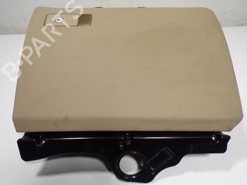 Used Glove box Glove box VW CC B7 (358) 2.0 TDI (140 hp) 14930065 14930065