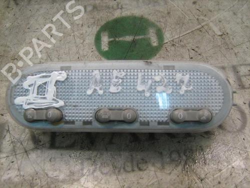 Innerbelysning RENAULT MEGANE II (BM0/1_, CM0/1_) 1.5 dCi (BM02, BM13, BM2A, CM02, CM13) (101 hp) 7413725