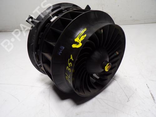Used Heater blower motor Heater blower motor MERCEDES-BENZ GLC (X253) 200 EQ Boost (253.980) (197 hp) 15066468 15066468