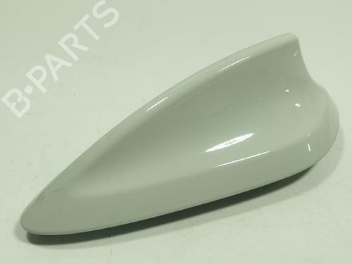 Used Antenna/Base BMW X1 (F48) xDrive 20 d (190 hp) 26703647