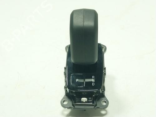 Used Gear lever Gear lever VOLVO XC60 II (246) D4 Polestar (200 hp) 27606893 27606893