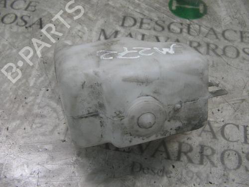 Used Windscreen washer tank NISSAN TRADE Van 75 (75 hp) 7413301