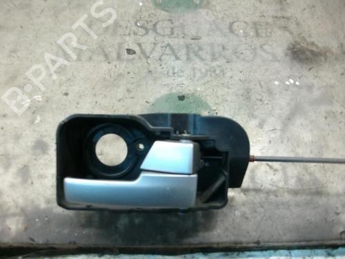 Used Front right interior door handle Front right interior door handle FORD MONDEO III Saloon (B4Y) 2.0 16V TDDi / TDCi (115 hp) 3737214 3737214
