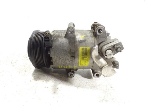 Used AC compressor AC compressor FORD FOCUS III 1.6 TDCi (115 hp) 8184952 8184952