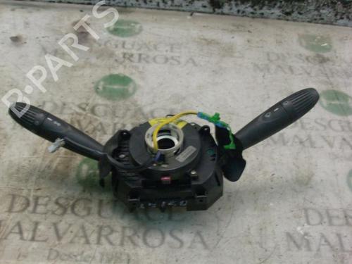 Used Headlight switch Headlight switch FIAT PUNTO (188_) 1.9 JTD 80 (188.237, .257, .337, .357) (80 hp) 3747218 3747218