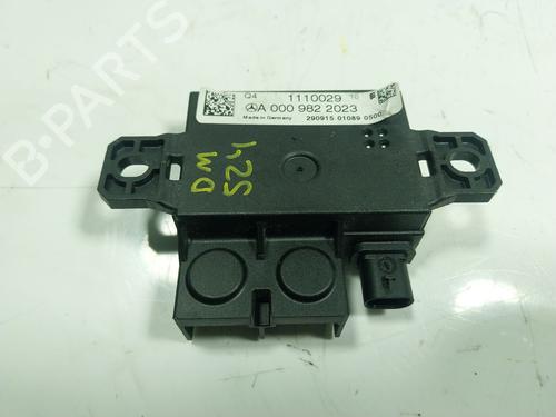Used Electronic module MERCEDES-BENZ CLA Shooting Brake (X117) CLA 220 CDI / d (117.903) (177 hp) 17464148