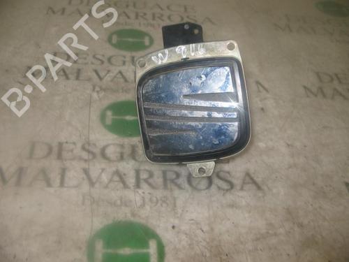 Used Tailgate handle SEAT IBIZA III (6L1) 1.4 16V (75 hp) 3736472