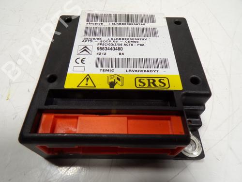 Used ECU airbags ECU airbags CITROËN C6 (TD_) 2.7 HDi (204 hp) 15647769 15647769