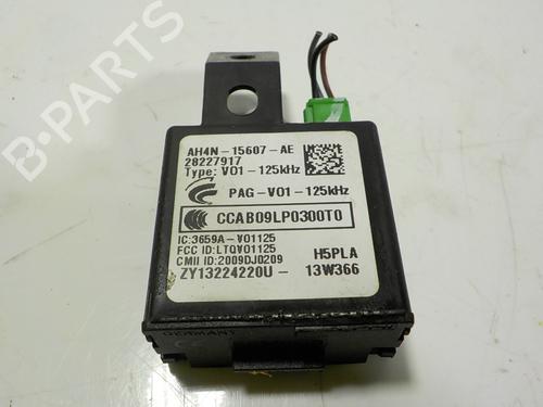 Used Electronic module Electronic module LAND ROVER RANGE ROVER SPORT II (L494) 3.0 SDV6 4x4 (306 hp) 13522670 13522670