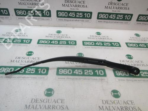 Front windshield wiper arm KIA CEE'D SW (ED)  | BP3992166C143 