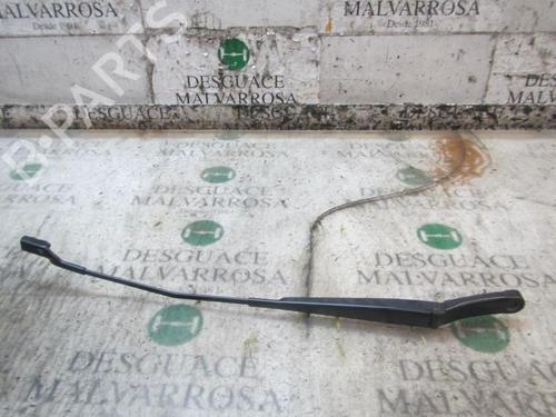 Used Front windshield wiper arm Front windshield wiper arm VW POLO V (6R1, 6C1) 1.4 TDI (90 hp) 3845019 3845019