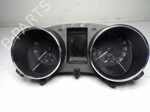 Used Instrument cluster SKODA YETI (5L) 1.2 TSI (105 hp) 13404904