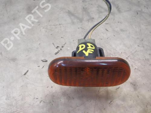 Used Right side indicator Right side indicator RENAULT SCÉNIC I MPV (JA0/1_, FA0_) 1.9 dCi RX4 (102 hp) 11642389 11642389