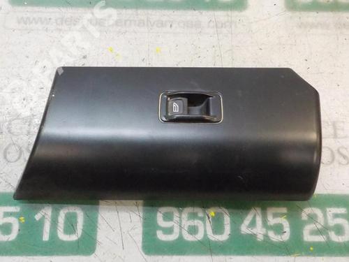 Used Left rear window switch Left rear window switch LAND ROVER FREELANDER 2 (L359) 2.2 TD4 4x4 (150 hp) 3874079 3874079