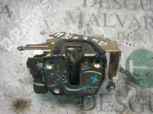 Used Front right lock NISSAN PRIMERA (P11) 2.0 TD (90 hp) 3779733