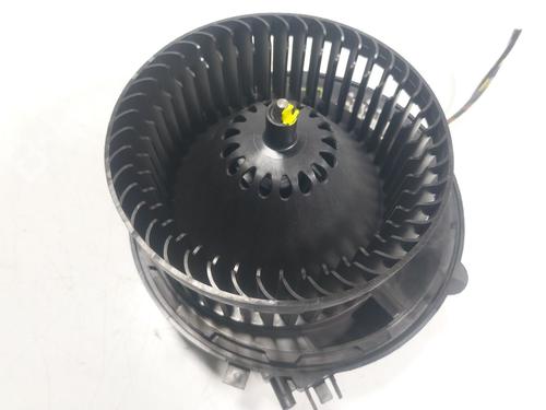Heater blower motor AUDI A3 Sportback (8YA, 8YF) 30 TDI | BP24738324M62 - Image 4