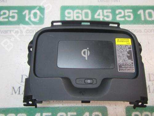 Used Display monitor Display monitor TOYOTA COROLLA Hatchback (_E21_, _EA1_, _EH1_) [2018-2026] 9104442 9104442