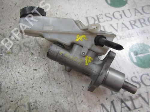 Used Brake master cylinder FORD FOCUS II (DA_, HCP, DP) 1.6 TDCi (109 hp) 3823164
