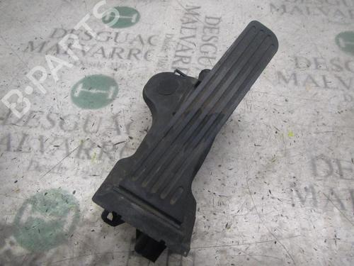 Used Pedal Pedal VW TOURAN (1T1, 1T2) 2.0 TDI 16V (140 hp) 3828151 3828151