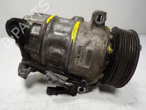 Used AC compressor AC compressor RENAULT MEGANE IV Hatchback (B9A/M/N_) 1.2 TCe 130 (B9MR) (130 hp) 11189788 11189788
