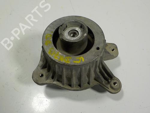 Engine mount MERCEDES-BENZ C-CLASS (W205) C 200 d (205.007) | BP11947254M89 