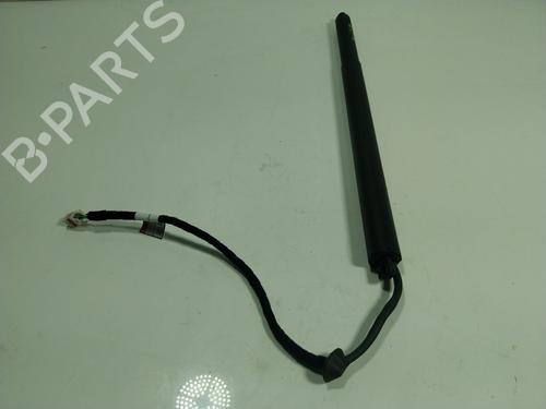 Used Tailgate lift support Tailgate lift support MASERATI LEVANTE SUV (M161) 3.0 S Q4 (430 hp) 17364873 17364873