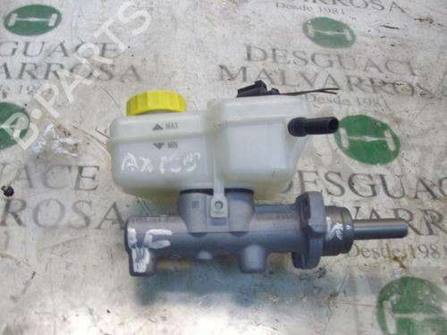 Used Brake master cylinder VW POLO (9N_, 9A_) 1.2 (60 hp) 3782175