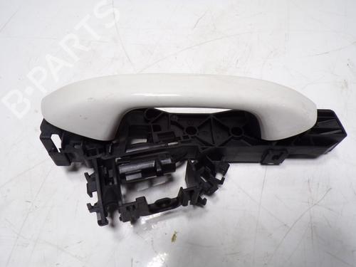 rear-left-exterior-door-handle-seat-leon-kl1-klg-5h0837205gru-5h0837886b-2019-10696081 main image