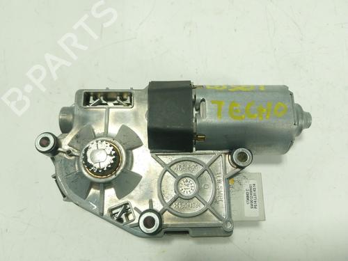Used Sunroof engine Sunroof engine PORSCHE MACAN (95B) 3.0 S Diesel (258 hp) 35982243 35982243