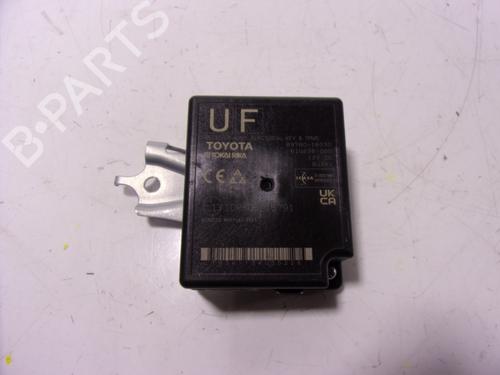 Used Electronic module Electronic module TOYOTA COROLLA Cross (ZVG1_, ZSG1_, MXGH1_, MXGA1_) 1.8 Hybrid (ZVG13) (140 hp) 15880724 15880724