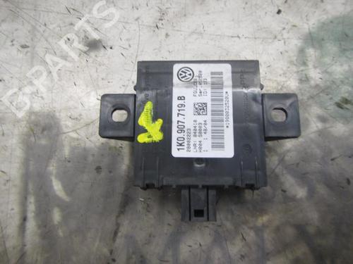 Electronic module AUDI A3 (8P1) 2.0 TDI | BP3828997M83 