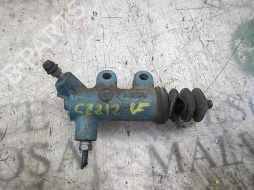 Used Clutch slave cylinder Clutch slave cylinder TOYOTA YARIS (_P9_) 1.4 D-4D (NLP90_, NLP90R) (90 hp) 14279941 14279941