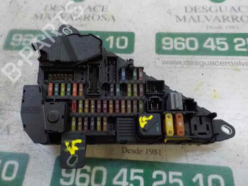 Used Fuse box Fuse box BMW 5 (E60) 530 d (231 hp) 5804940 5804940