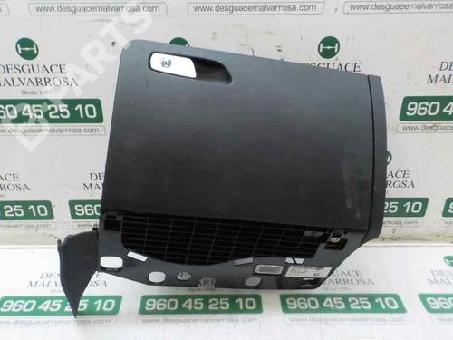 Used Glove box Glove box AUDI Q5 (8RB) 2.0 TDI (150 hp) 4933952 4933952