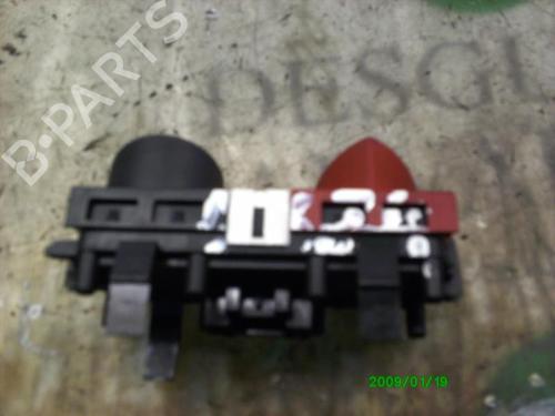 Warning switch RENAULT MEGANE II (BM0/1_, CM0/1_) 1.5 dCi (BM1F, CM1F) | BP3782875I22 