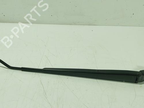 front-windshield-wiper-arm-toyota-aygo-x-_b7_-2022-29058394 main image