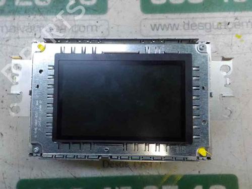 Used Display monitor Display monitor VOLVO V40 Hatchback (525) [2012-2019] 5272376 5272376