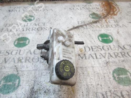 Used Brake master cylinder Brake master cylinder RENAULT KANGOO / GRAND KANGOO II (KW0/1_) 1.5 dCi 85 (KW0K, KW0L, KW0B) (86 hp) 3844941 3844941