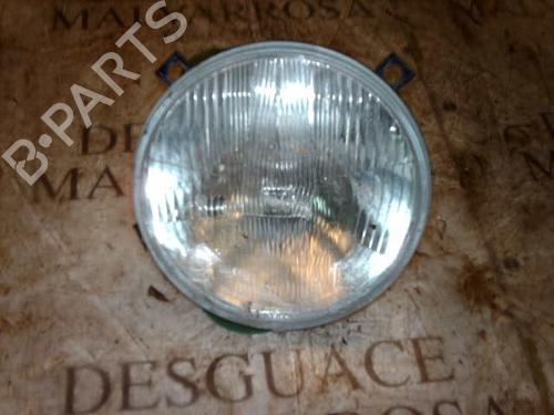 Used Right headlight VW POLO II (86C, 80) [1981-1994]  3737327