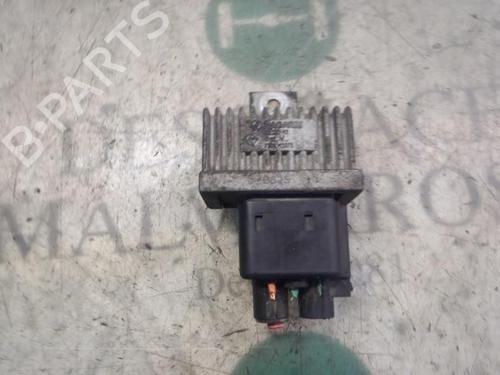 Electronic module RENAULT MASTER II Van (FD) 2.5 dCi 120 (115 hp) 9090322