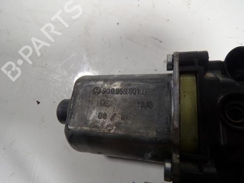 Left front window motor SKODA OCTAVIA III (5E3, NL3, NR3) 1.6 TDI | BP7666930E21 
