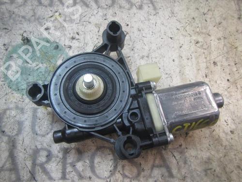 Rudehejsemotor forskærm venstre AUDI A3 Sportback (8VA, 8VF) [2012-2021]  4008745