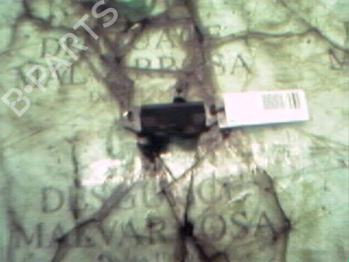 Used Tailgate lock PEUGEOT 306 (7B, N3, N5) 2.0 HDI 90 (90 hp) 3783038