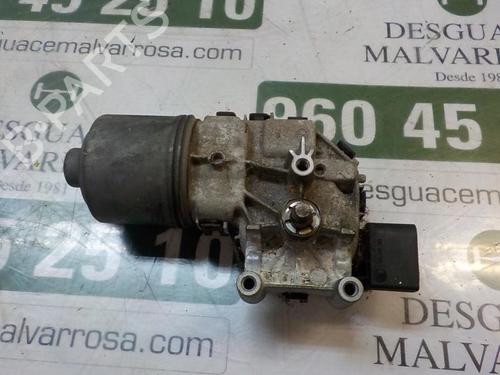 Used Front wiper motor AUDI A4 B7 (8EC) 1.9 TDI (116 hp) 3857220