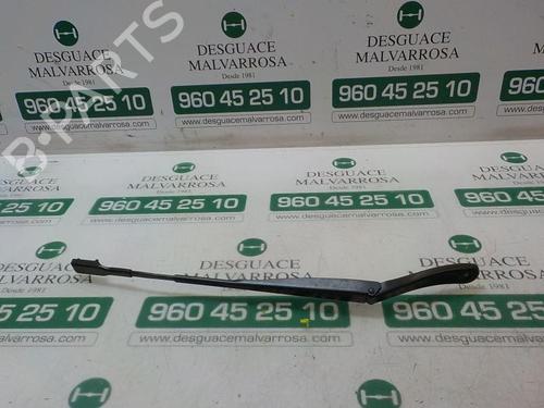 front-wipers-mechanism-dacia-duster-hs_-16-sce-115-288819902r-2010-2011-2012-2013-2014-2015-2016-2017-2018-4003505 main image