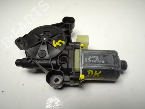 Right front window motor VW TOURAN (5T1) 2.0 TDI | BP13507401E20 
